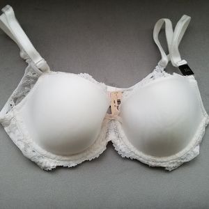 NWT White Lace VS Dream Angels Bra 32C